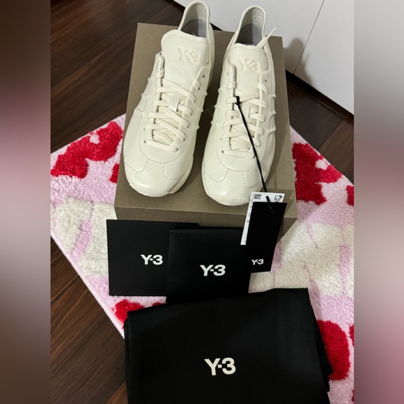 Y-3 LUXE LEATHER SHOES MADE
MODERN👟 - Picture 14 of 16